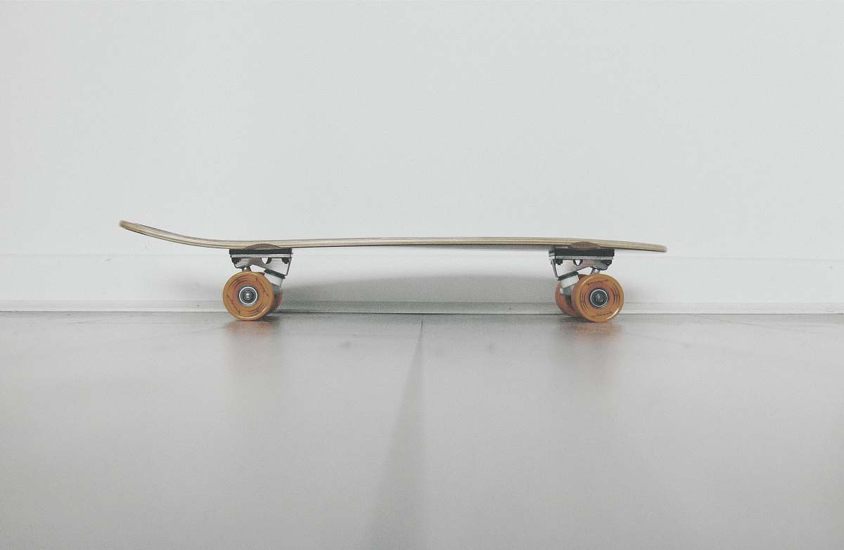 wheels gray cruiser board skate