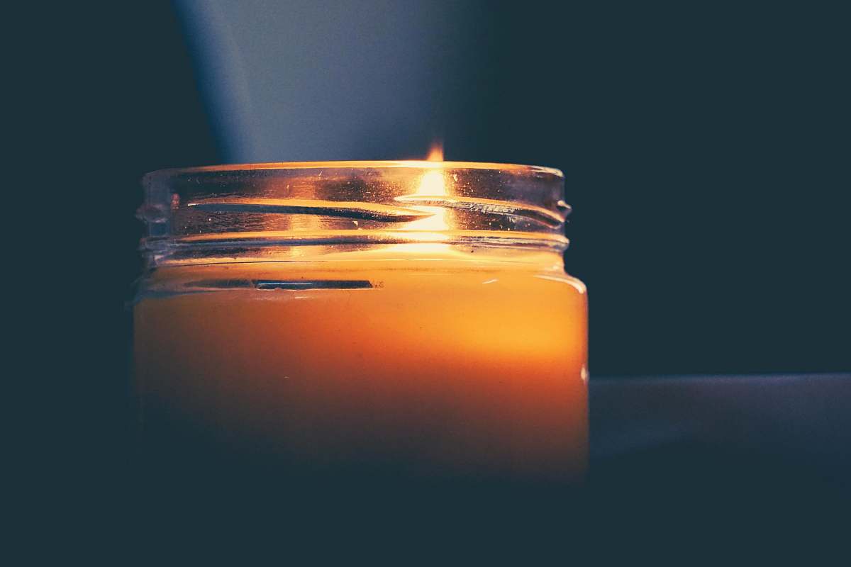 flame lighted candle fire