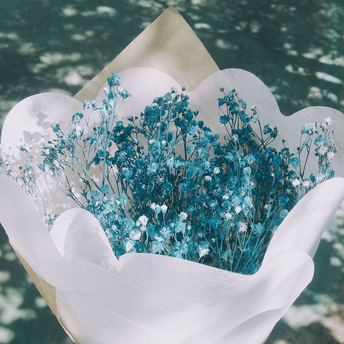 blue flower bouquet