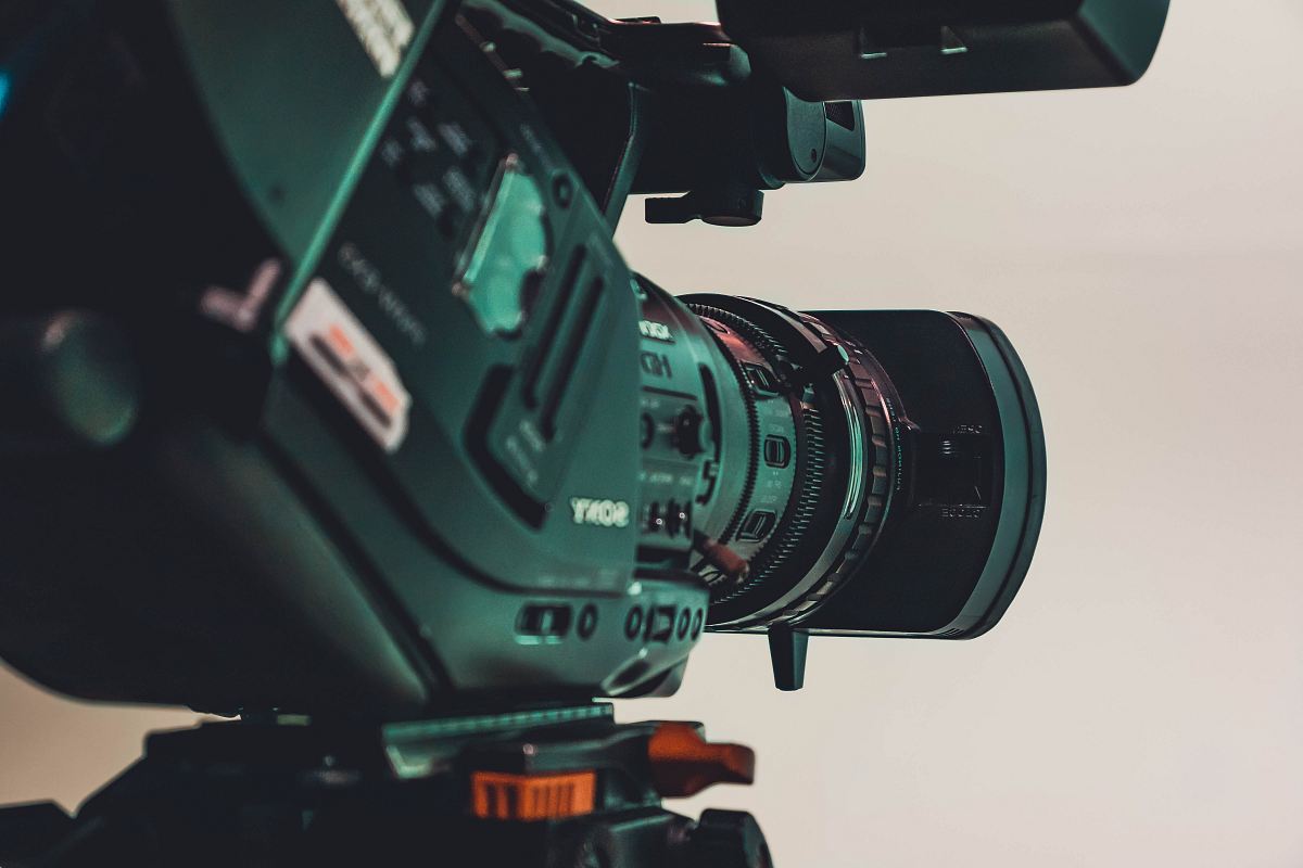 closeup photo of black Sony video camera