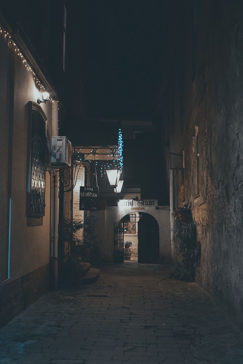 empty pathway