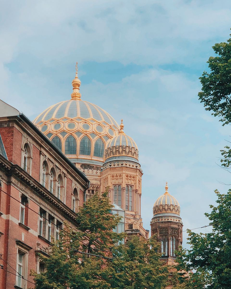 gold glass dome structure