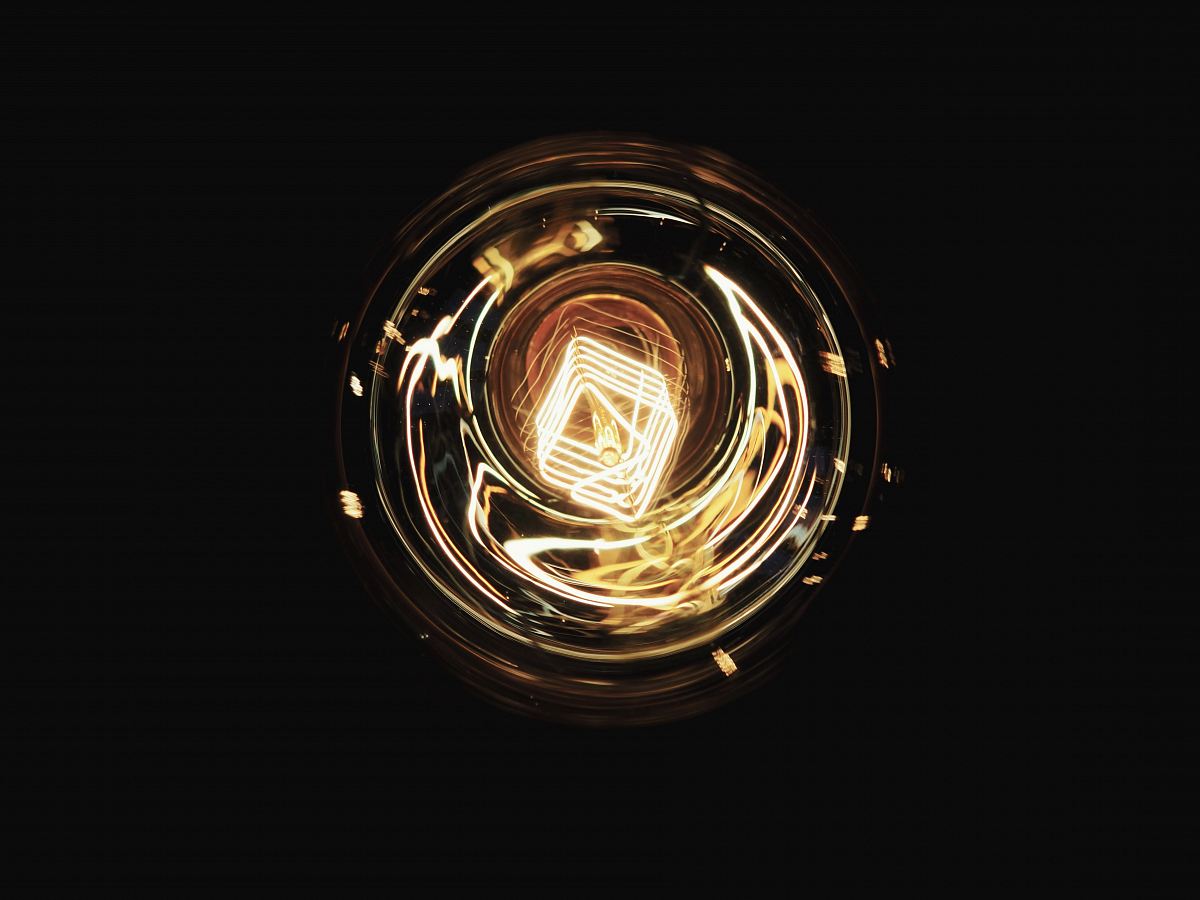round gold lights