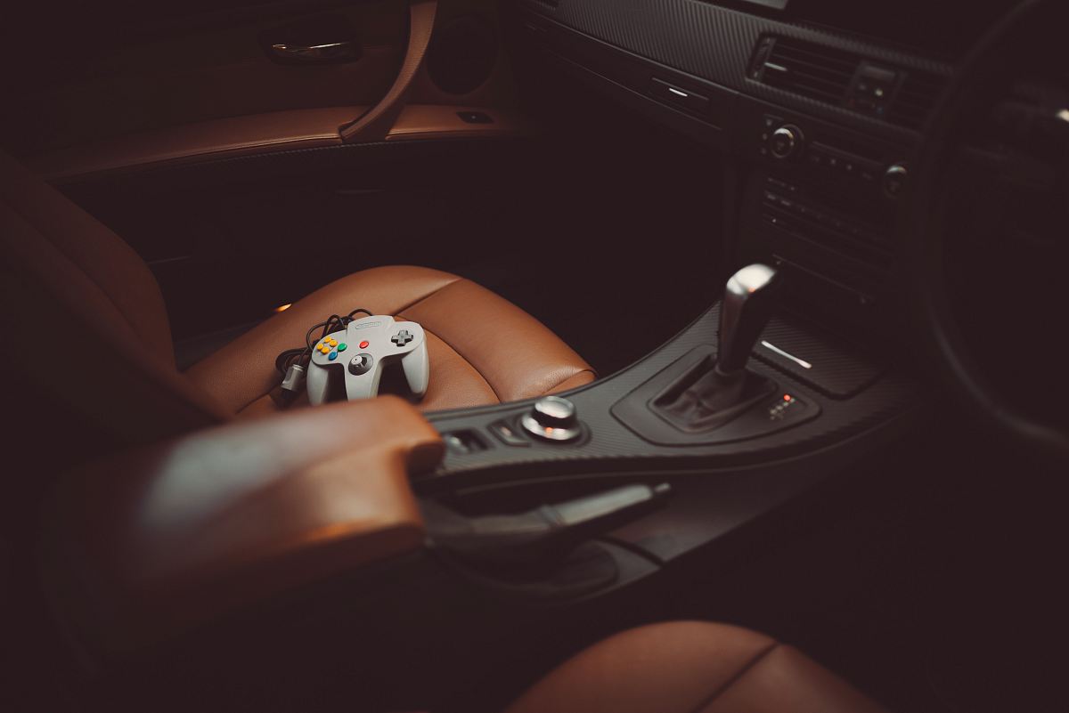 selective focus photography of gear shift lever