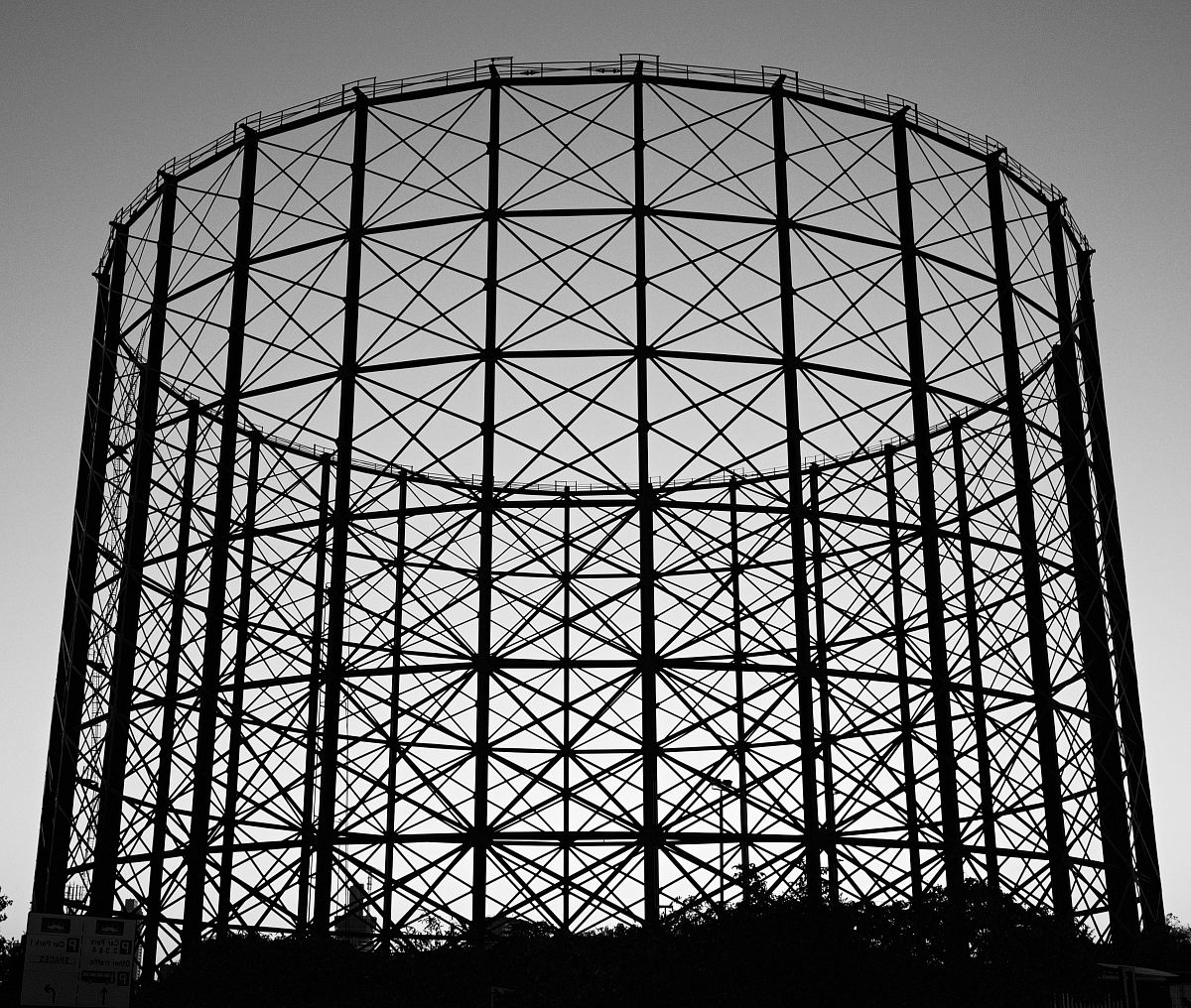 silhouette of dome sculpture