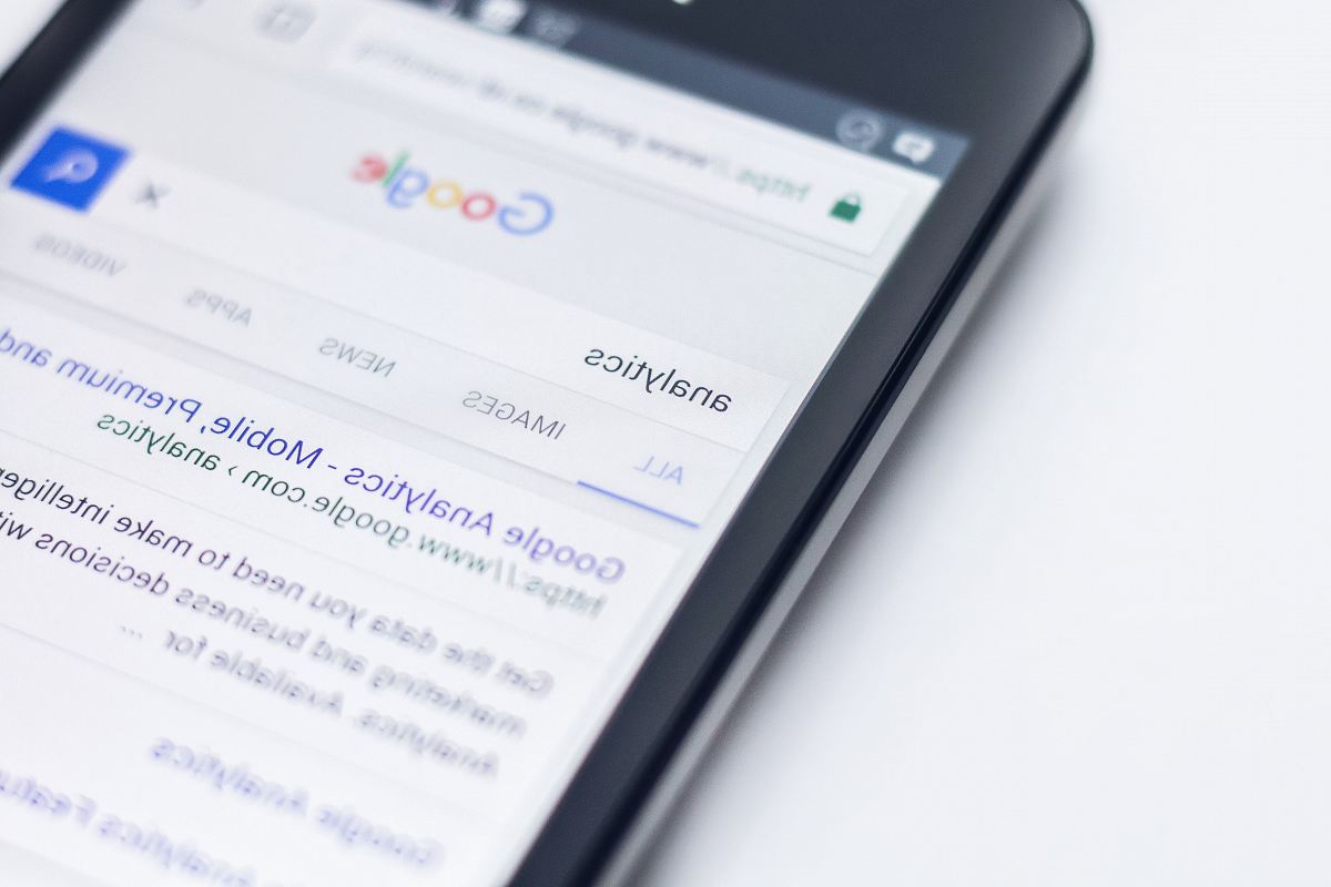 smartphone showing Google site