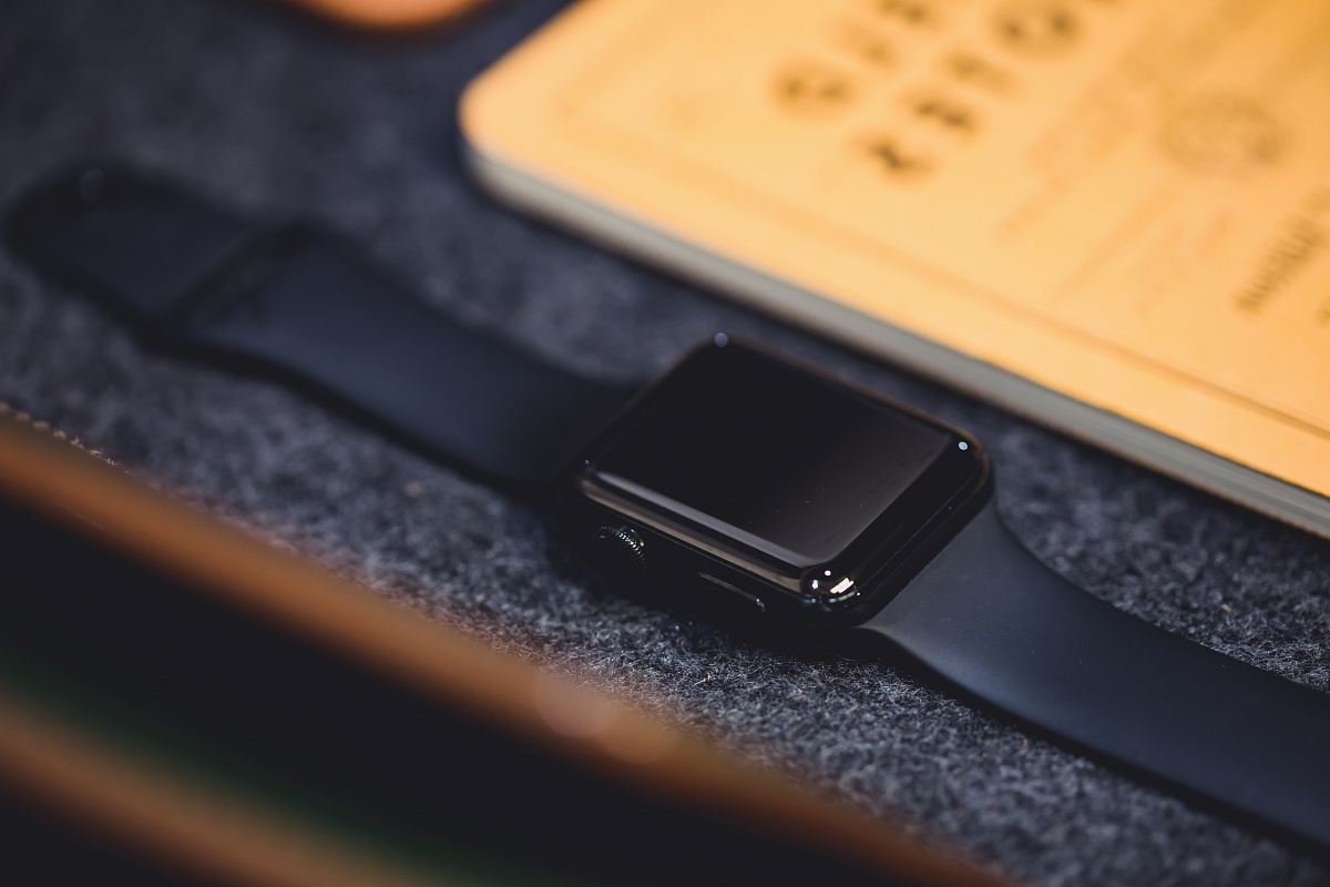 apple watch space black stainless steel case with black sport band