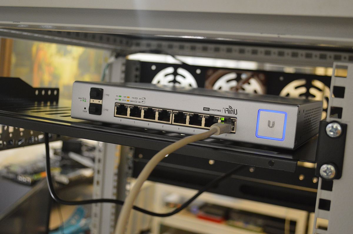 white ethernet switch
