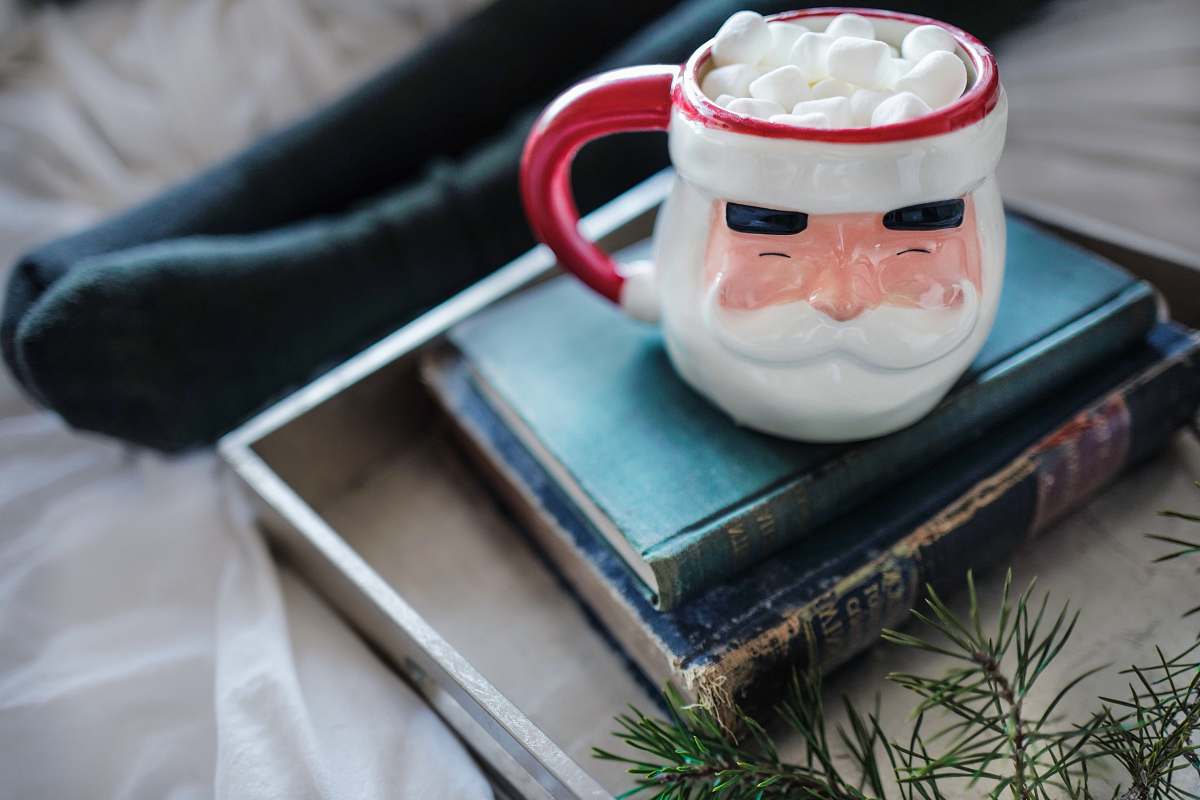 cup white and red ceramic mug on books christmas wallpapers