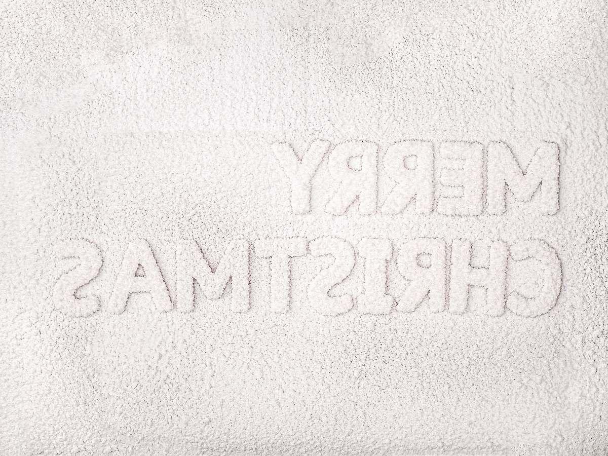 rug Merry Christmas text snow