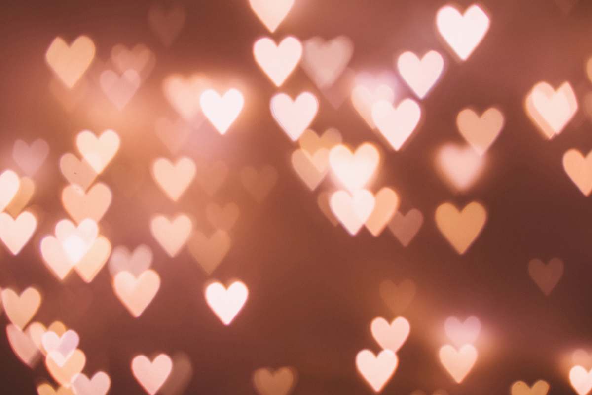 hearts heart bokeh light valentine