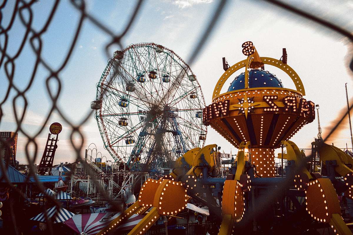 machine assorted-color Ferris' Wheel brooklyn