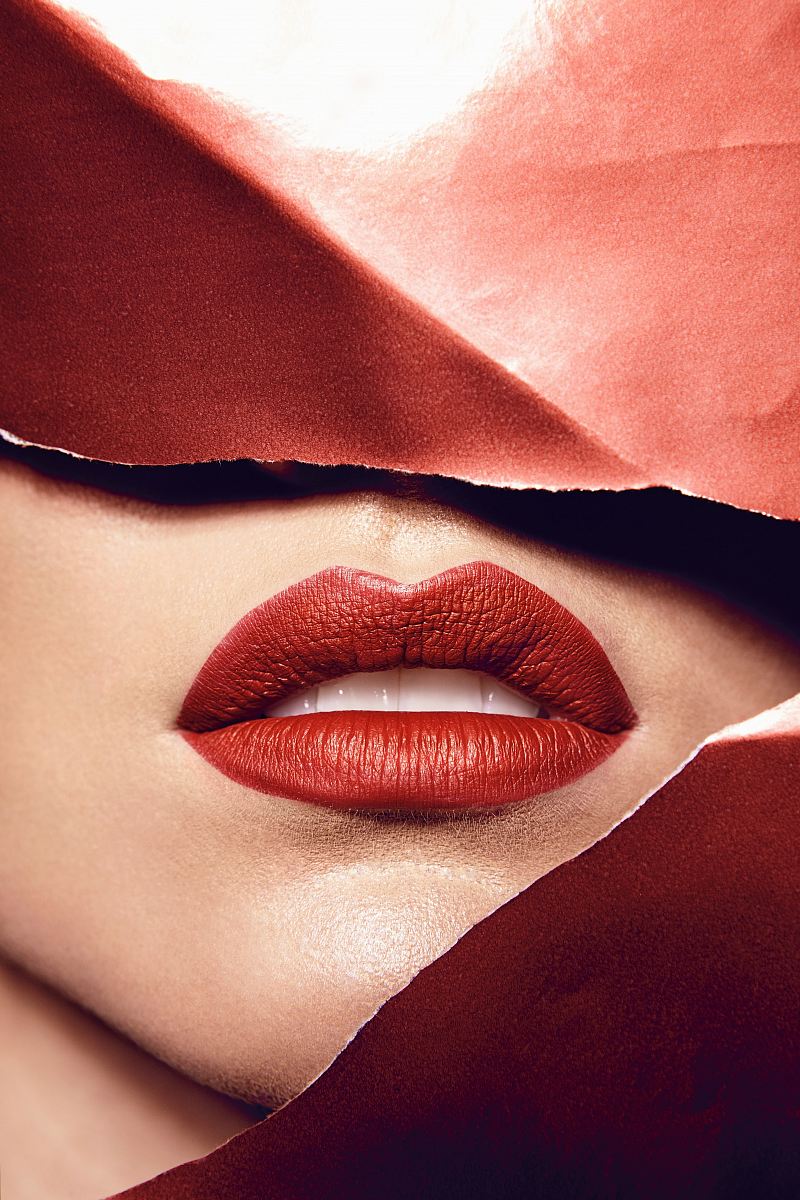 woman wearing red lipstick