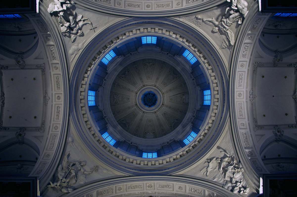 dome  st aubin's cathedral