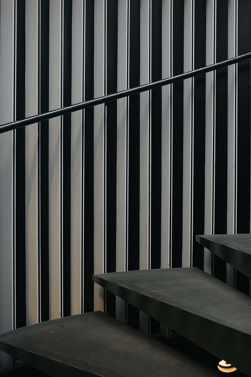 handrail architectural photography of gray stair railing