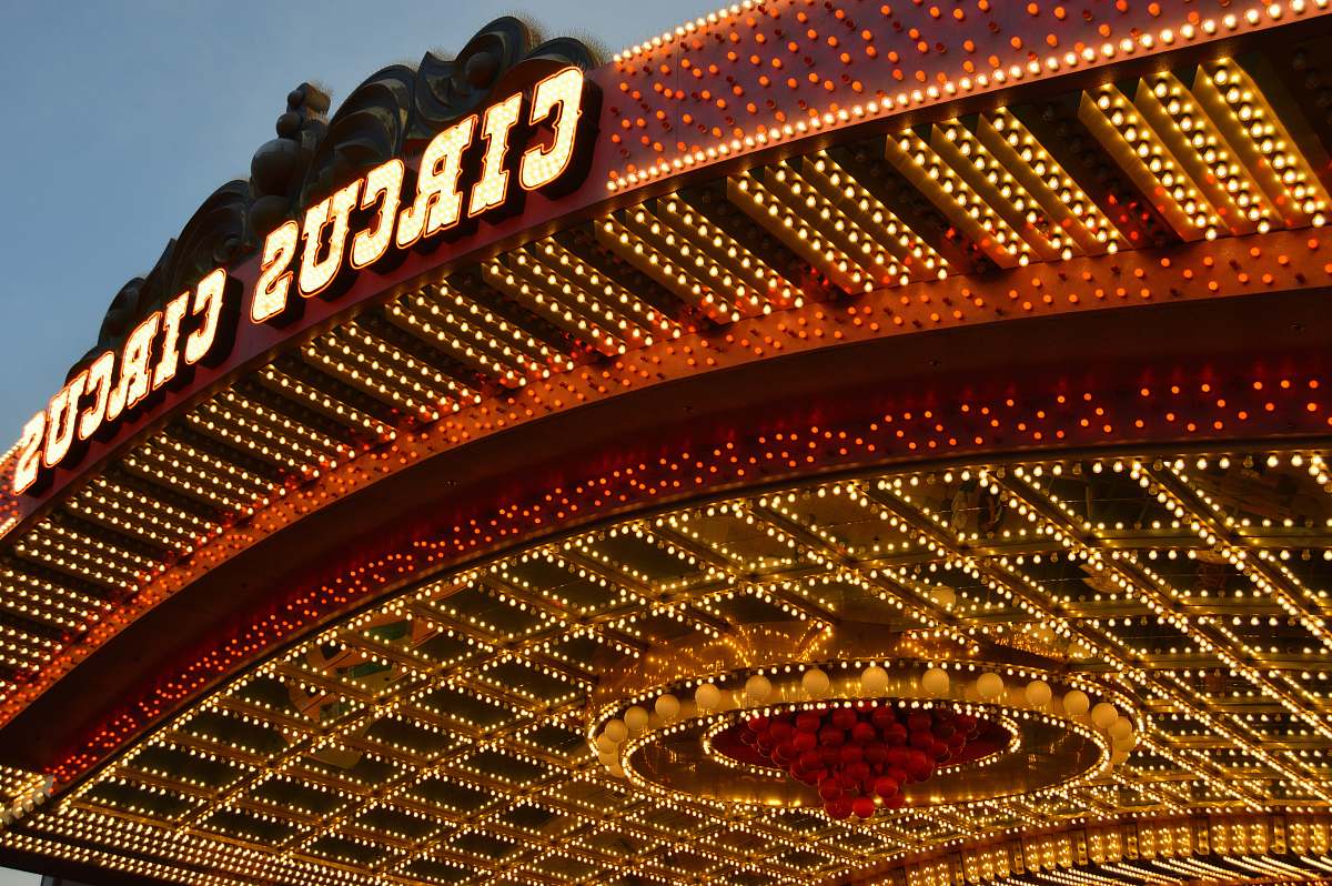 lights architectural photography of Circus Circus circu