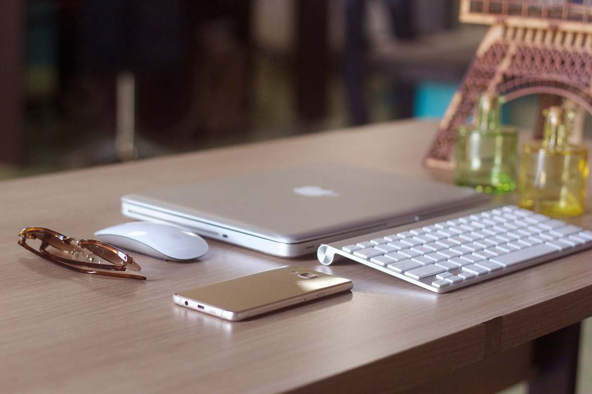 keyboard silver MacBook hardware