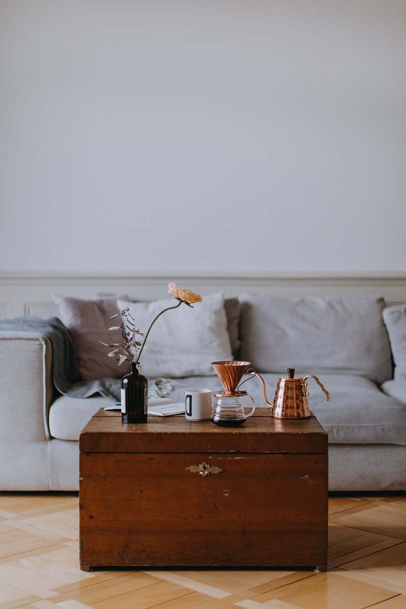 home brown wooden chest box table