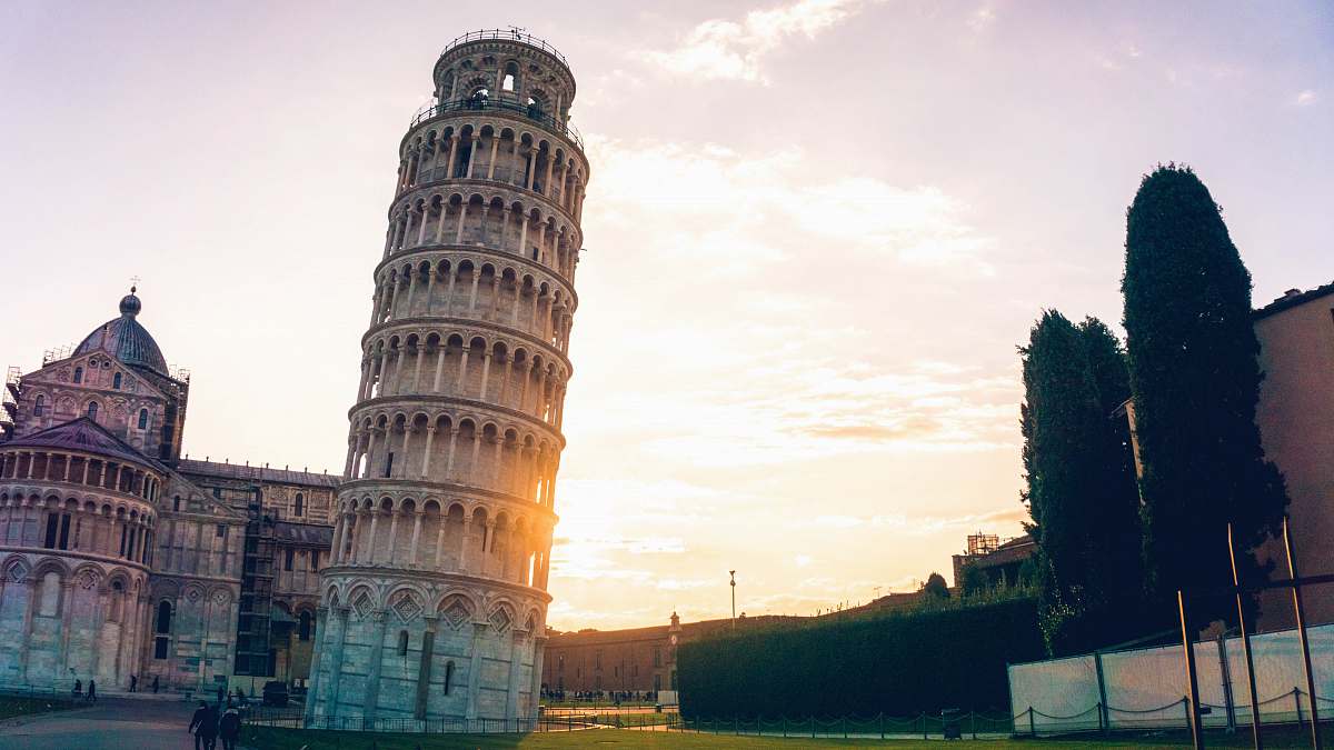 human leaning tower of Pisa people