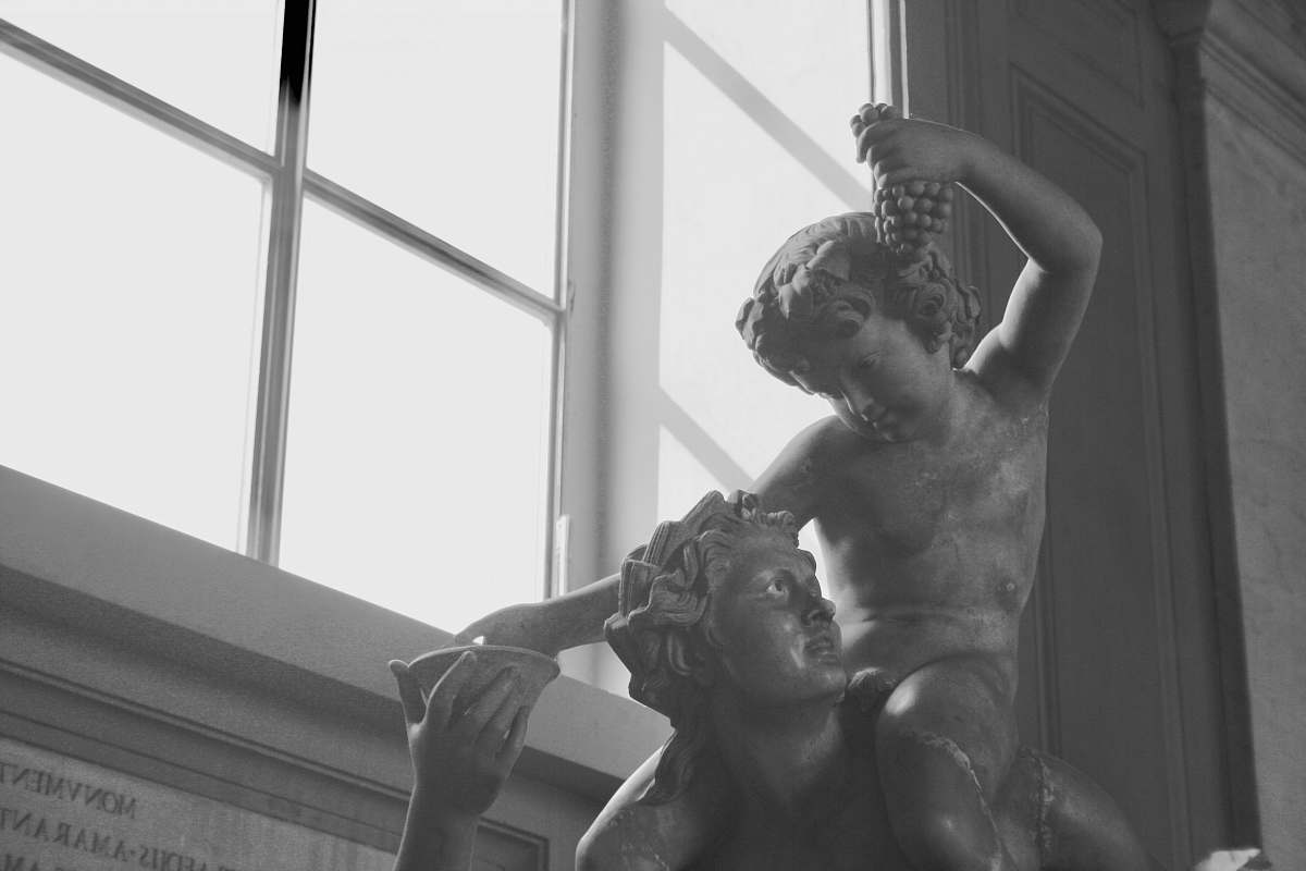 art grayscale of statue sculpture