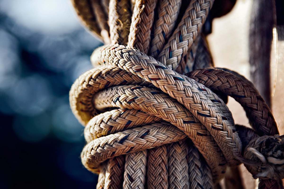 annapolis closeup photo of brown rope nautical