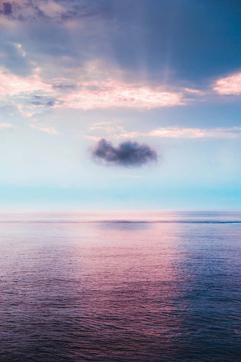 sea cloud above ocean nature