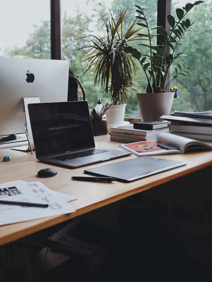 desk MacBook Pro jar