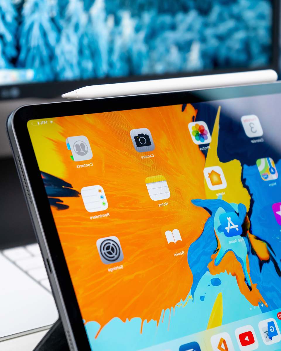 computer space gray iPad Pro tablet computer