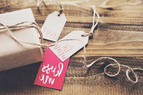 valentine Kiss Me tag on box gift