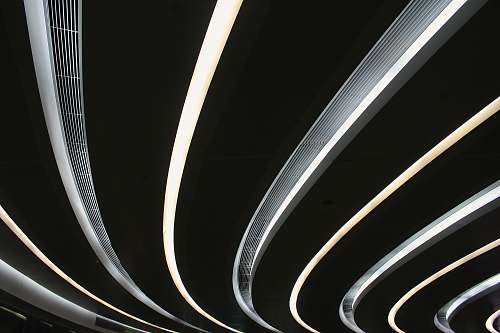 line black and white tunnel ceiling