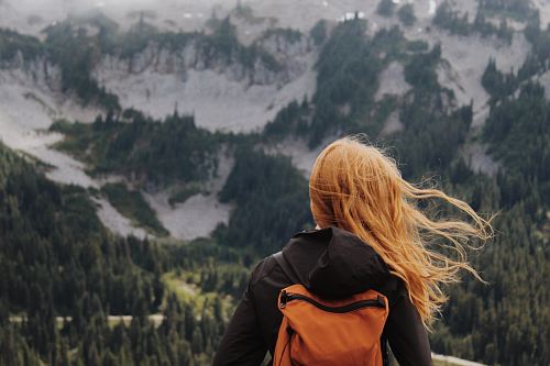 woman seeing mountain during daytime