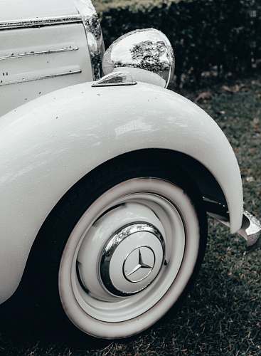 spoke white Mercedes-Benz vehicle machine
