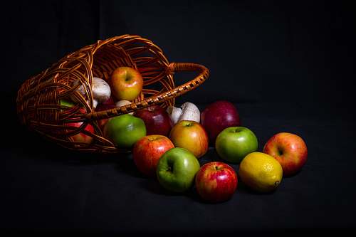 apple fruits in basket flora