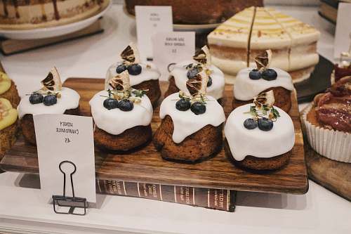 shop blueberry topped cookies cake
