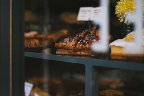 bakery  bread