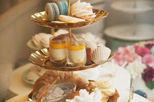 bakery gold cake 3-tier rack dessert
