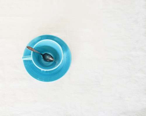 bead  blue