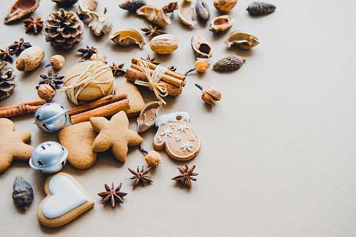 biscuit assorted-color-and-style ornaments christmas