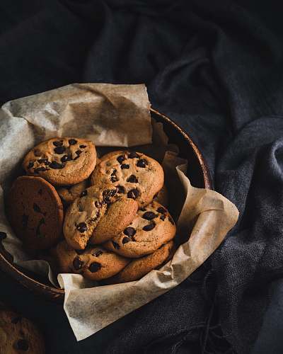 biscuit brown cookies on round brown bowl cookie