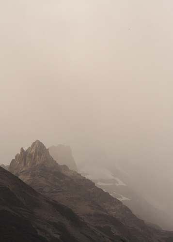 mountain gray mountain covered by fog el chaltén