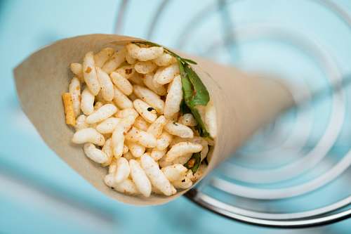 rice rice pops in cone paper cone