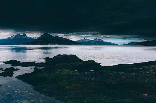 mountain landscape photography of mountain and body of water ushuaia