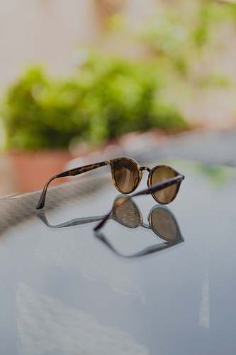 sunglasses selective focus photography of sunglasses palma