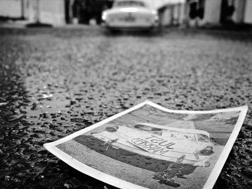 car grayscale photon road photo