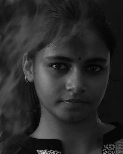 face greyscale photo of woman black-and-white