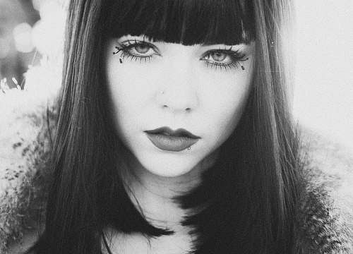 black-and-white grayscale portrait photography of woman face