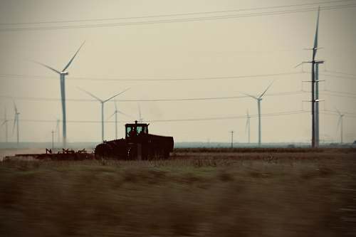 machine tractor on field motor