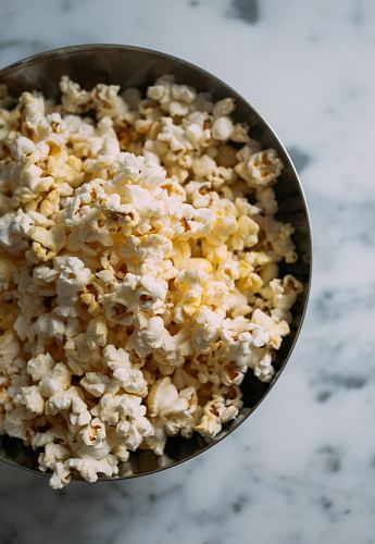 photo of popcorn kernels