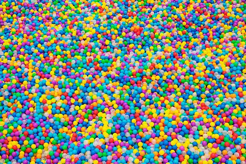 pile of assorted-color play balls
