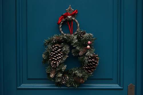 holiday green and brown christmas wreath winter